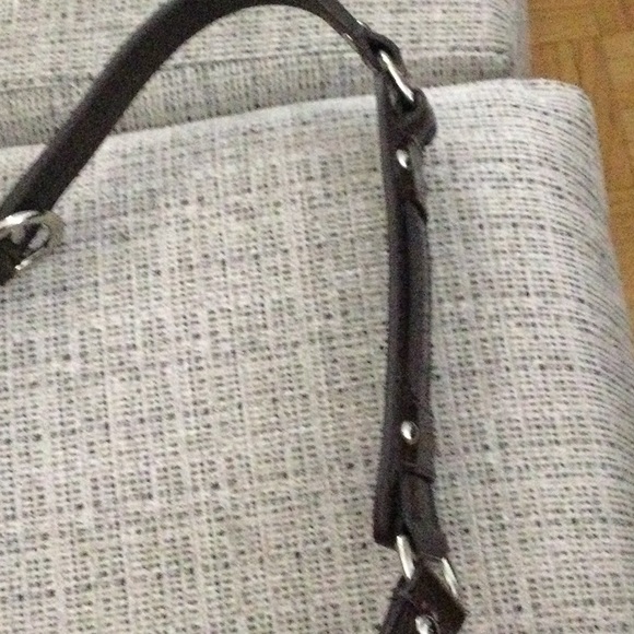 Coach - Picture 8 of 9